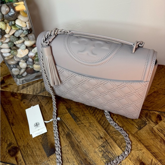Tory Burch Fleming Convertible Shoulder Bag - Picture 3 of 7